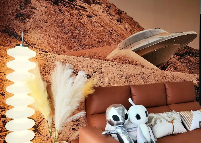 Urban Suite 3Br The Martian 2Cp #Netflix